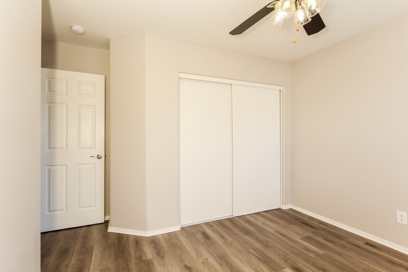 2,015/Mo, 6525 W Monroe St Phoenix, AZ 85043 Misc View 7