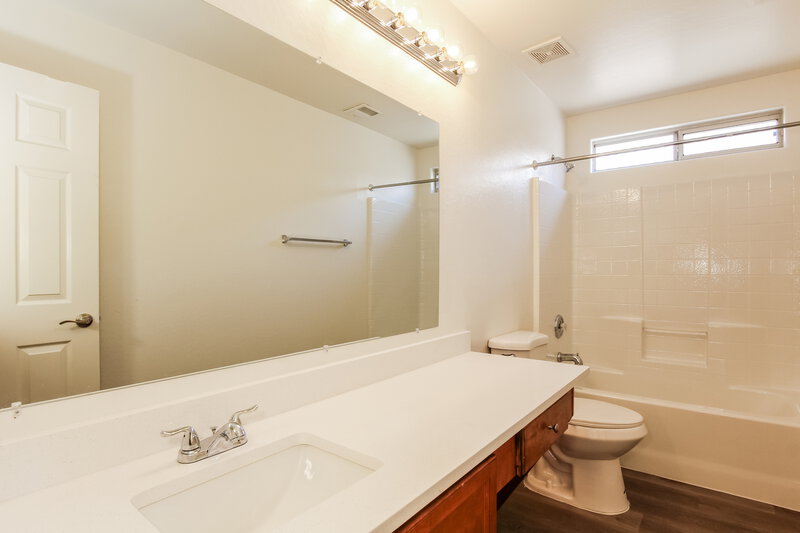 2,015/Mo, 6525 W Monroe St Phoenix, AZ 85043 Misc View 12