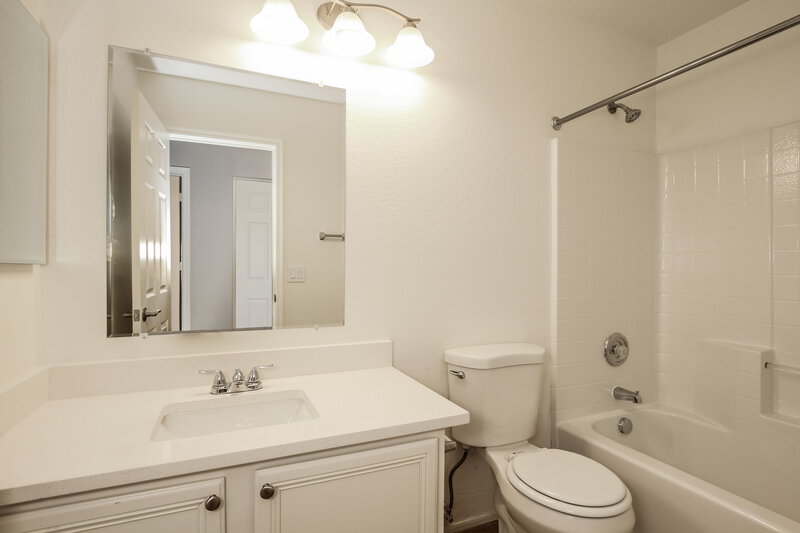 1,890/Mo, 6609 W Monroe St Phoenix, AZ 85043 Misc View 15