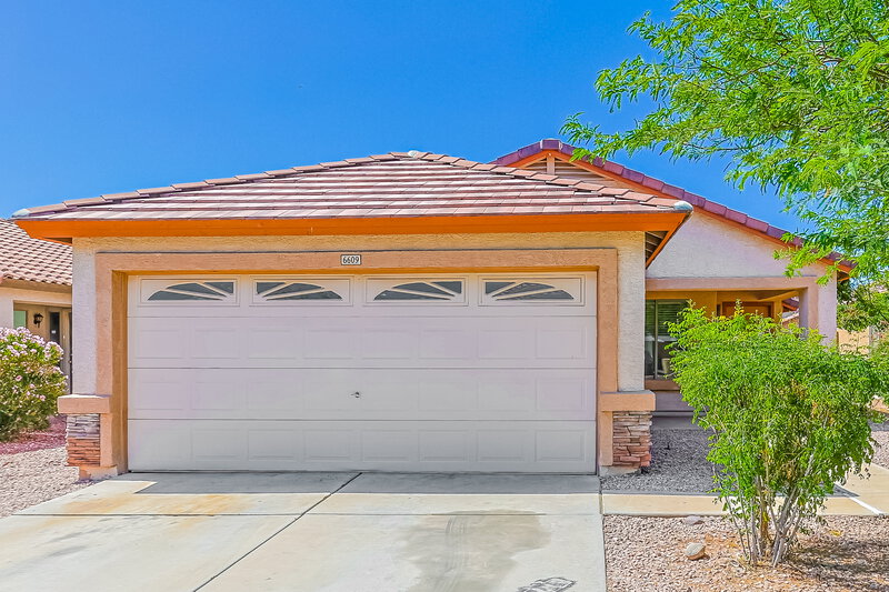 1,785/Mo, 6609 W Nez Perce St Phoenix, AZ 85043 External View
