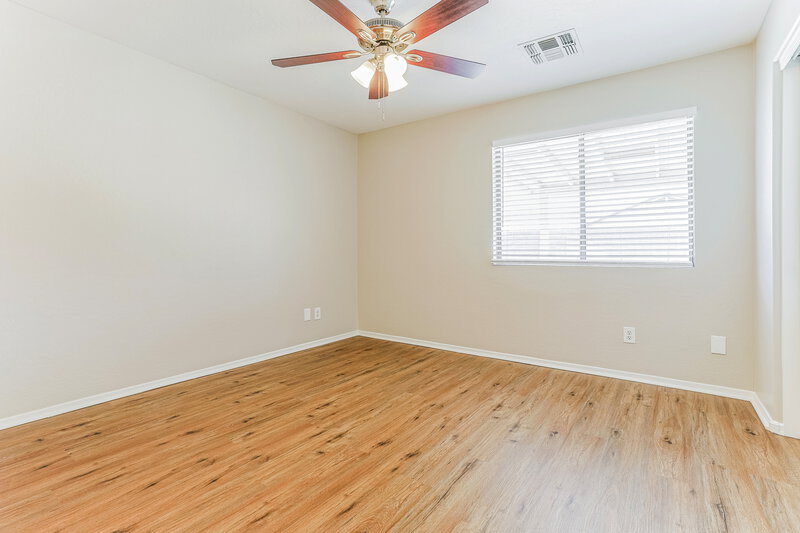 1,785/Mo, 6609 W Nez Perce St Phoenix, AZ 85043 Main Bedroom View