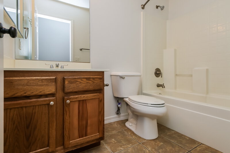 1,865/Mo, 43398 W Arizona Ave Maricopa, AZ 85138 Bathroom View