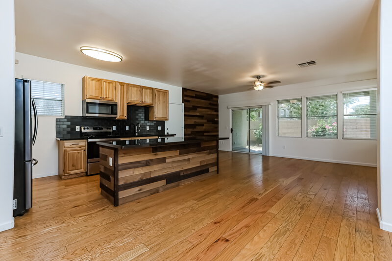 2,345/Mo, 1384 S Hawk Ln Gilbert, AZ 85296 Dining Room View