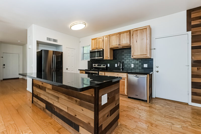 2,345/Mo, 1384 S Hawk Ln Gilbert, AZ 85296 Kitchen View