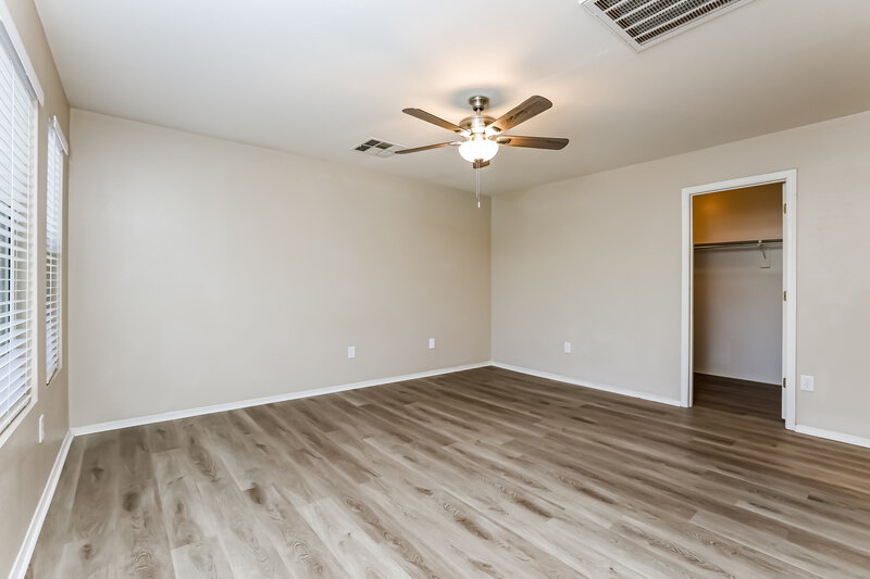 2,345/Mo, 1384 S Hawk Ln Gilbert, AZ 85296 Main Bedroom View