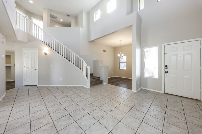 2,165/Mo, 15122 W Polk St Goodyear, AZ 85338 Living Room View 2