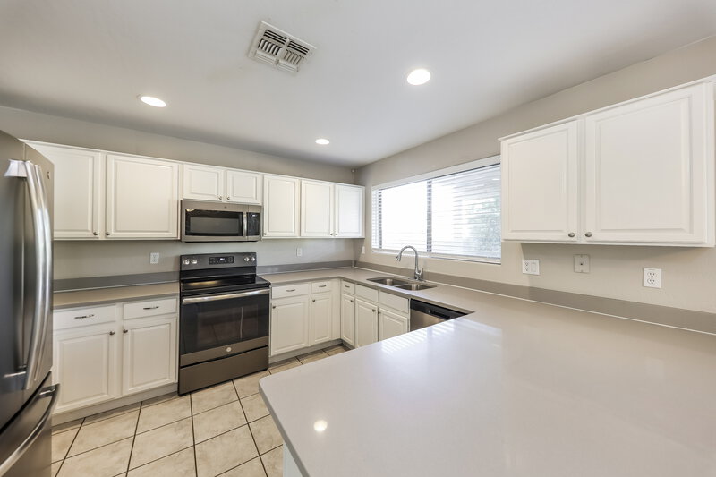 2,165/Mo, 15122 W Polk St Goodyear, AZ 85338 Kitchen View 2