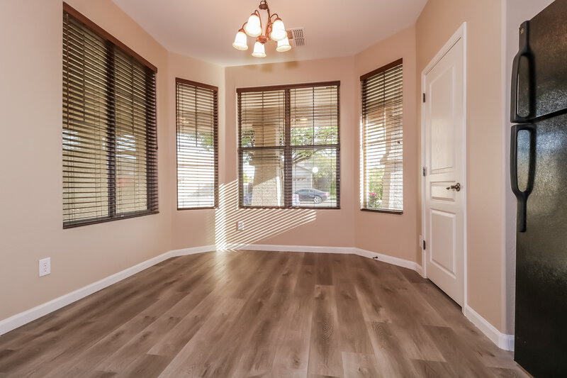 2,165/Mo, 10805 W Madison St Avondale, AZ 85323 Dining Room View