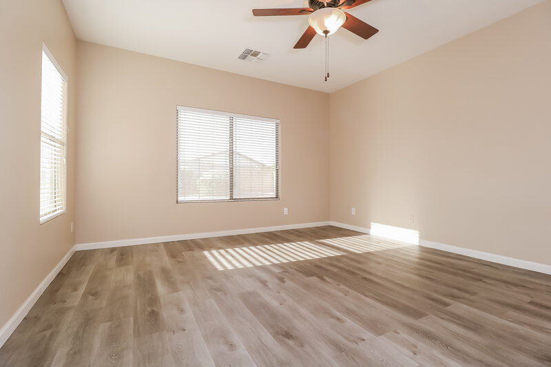 2,165/Mo, 10805 W Madison St Avondale, AZ 85323 Main Bedroom View