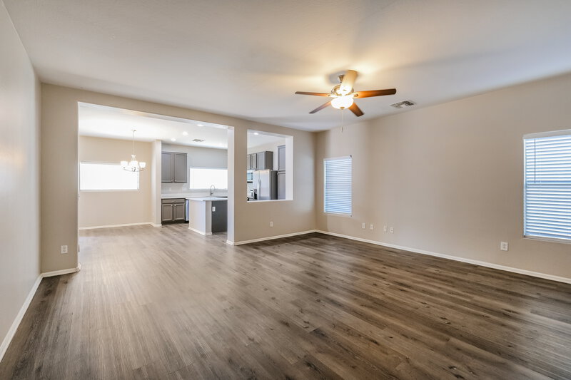 2,185/Mo, 10911 W Mariposa Dr Phoenix, AZ 85037 Living Room View