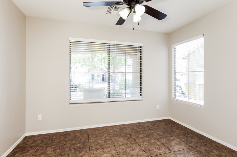 2,005/Mo, 11209 W Rio Vista Ln Avondale, AZ 85323 Dining Room View