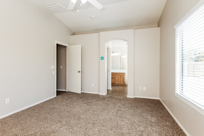 2,005/Mo, 11209 W Rio Vista Ln Avondale, AZ 85323 Main Bedroom View 2