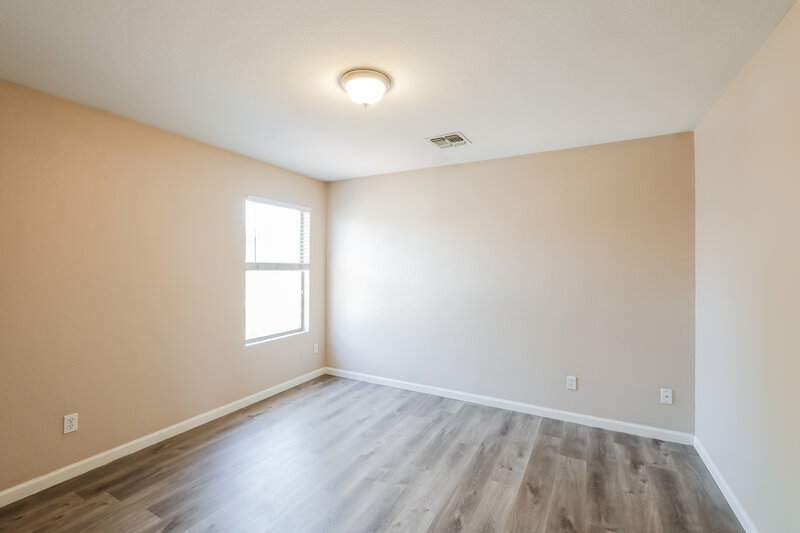 2,190/Mo, 11242 W Garfield St Avondale, AZ 85323 Bedroom View 2