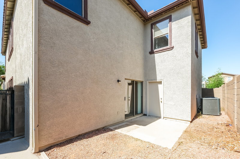 2,190/Mo, 11242 W Garfield St Avondale, AZ 85323 Rear View
