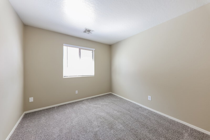 1,865/Mo, 11402 W Davis Ln Avondale, AZ 85323 Bedroom View