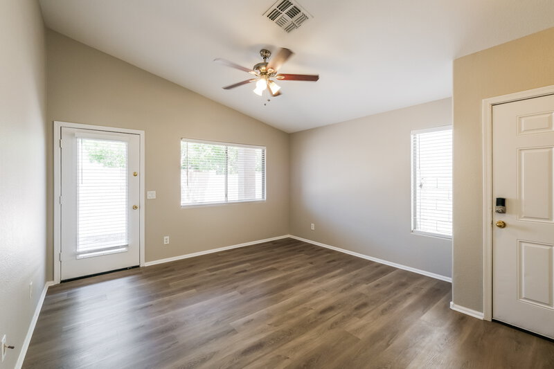 1,950/Mo, 12606 W Reade Ave Litchfield Park, AZ 85340 Living Room View