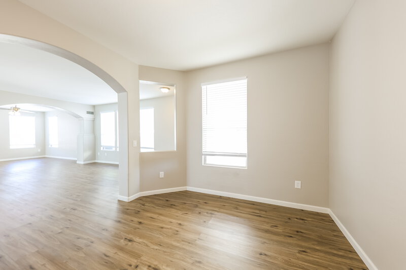 2,435/Mo, 13416 W Peck Dr Litchfield Park, AZ 85340 Living Room View