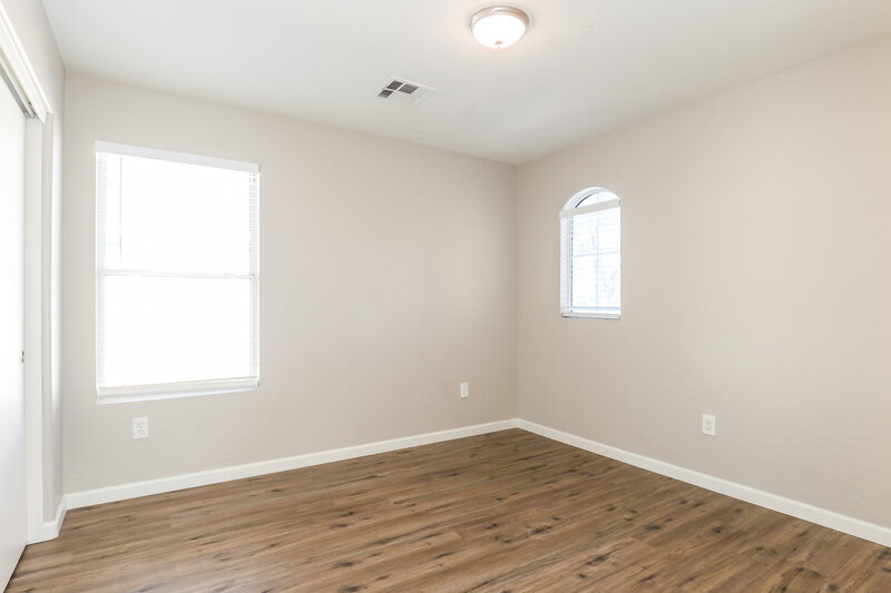 2,325/Mo, 13416 W Peck Dr Litchfield Park, AZ 85340 Bedroom View