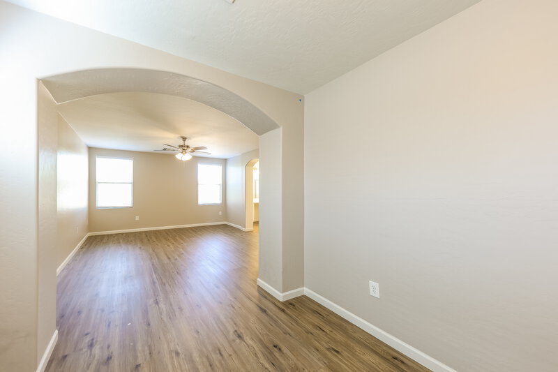 2,435/Mo, 13416 W Peck Dr Litchfield Park, AZ 85340 Main Bedroom View 2