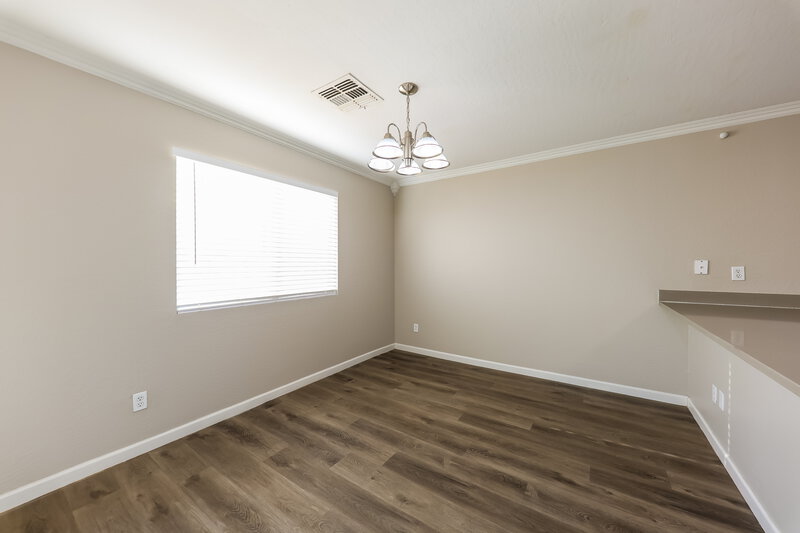 1,990/Mo, 15995 W Vogel Ave Goodyear, AZ 85338 Dining Room View