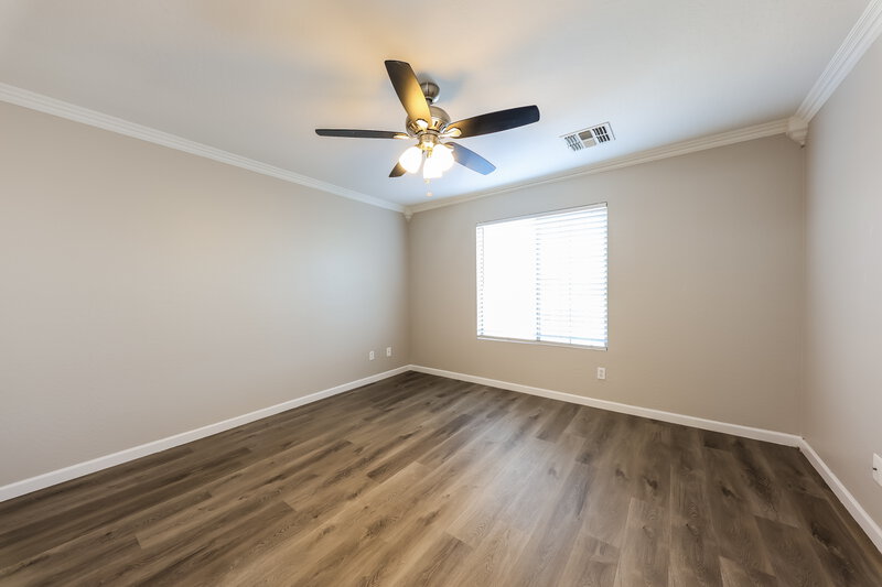 1,990/Mo, 15995 W Vogel Ave Goodyear, AZ 85338 Main Bedroom View