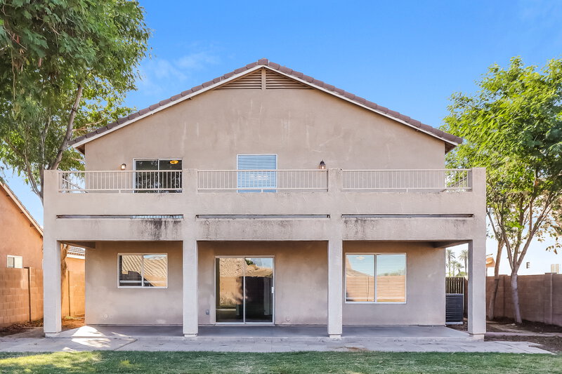 2,095/Mo, 2018 W Alta Vista Rd Phoenix, AZ 85041 Rear View