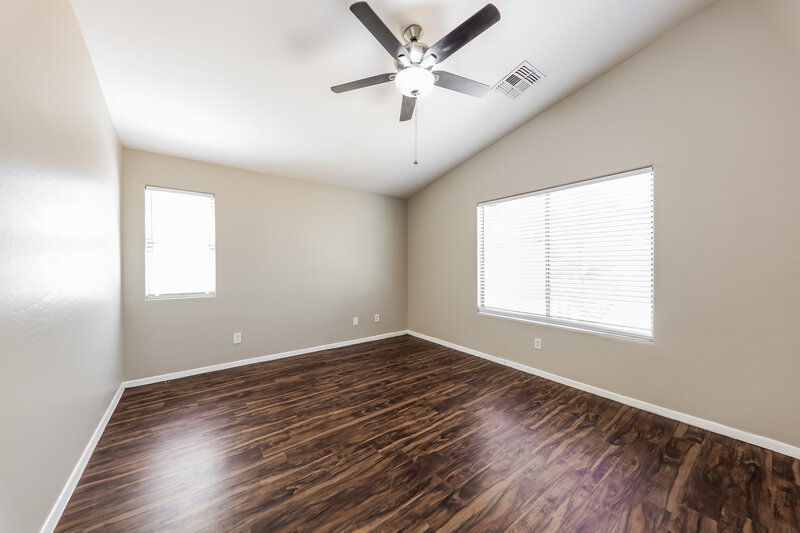 2,250/Mo, 2040 S 86th Ln Tolleson, AZ 85353 Main Bedroom View