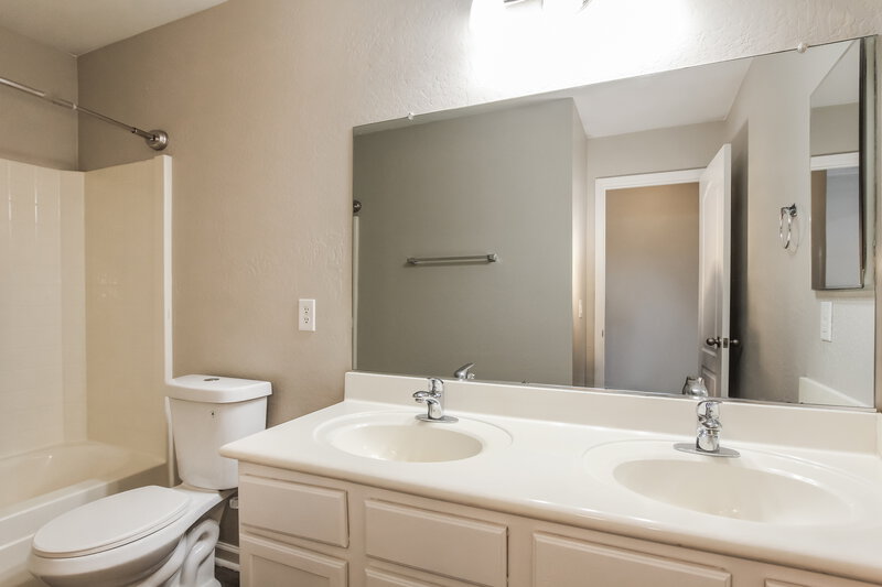 1,960/Mo, 21868 W Mohave St Buckeye, AZ 85326 Bathroom View 2