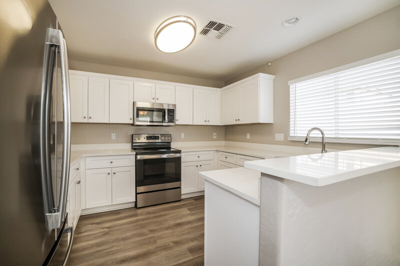 1,865/Mo, 21940 W Casey Ln Buckeye, AZ 85326 Kitchen View