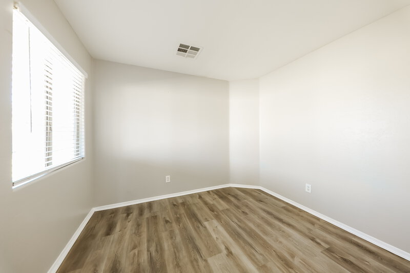 2,025/Mo, 2201 S 84th Ave Tolleson, AZ 85353 Bedroom View 3