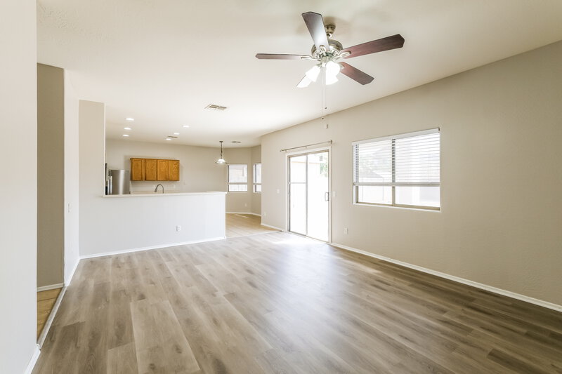 2,395/Mo, 2205 N 91st Gln Phoenix, AZ 85037 Living Room View