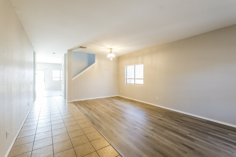2,395/Mo, 2205 N 91st Gln Phoenix, AZ 85037 Family Room View