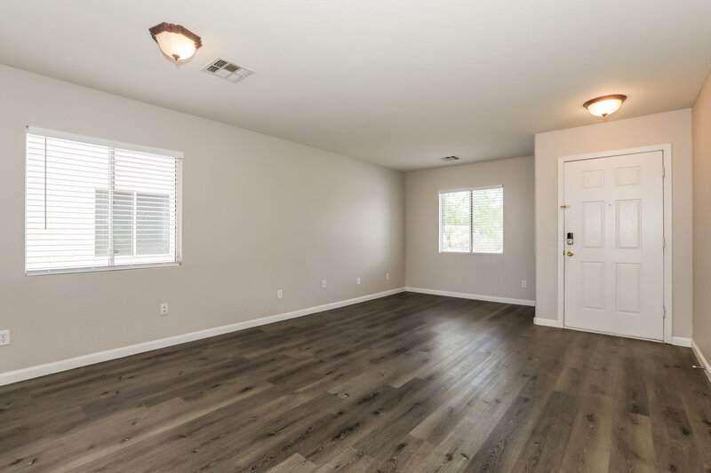 1,830/Mo, 2324 E San Manuel Rd San Tan Valley, AZ 85143 Living Room View 2