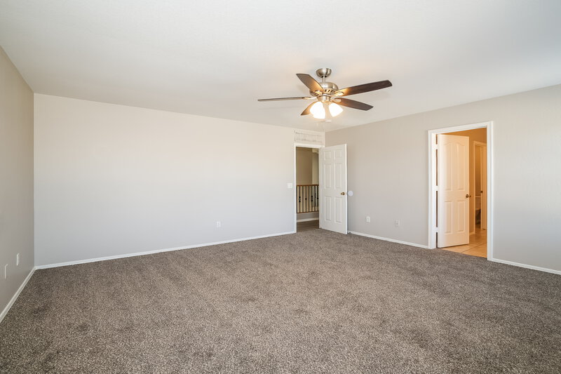 2,085/Mo, 2413 W Chipman Rd Phoenix, AZ 85041 Misc View 5