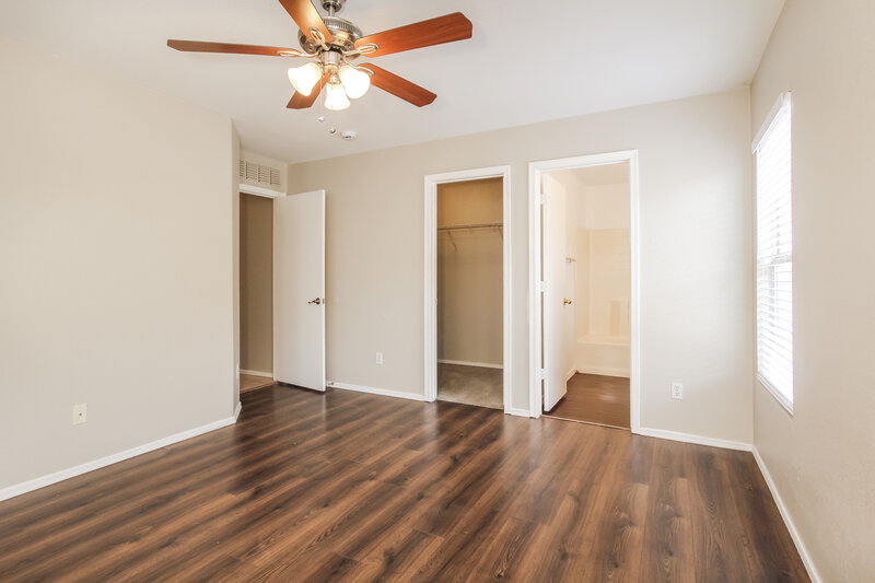 1,865/Mo, 2627 S 84th Gln Tolleson, AZ 85353 Main Bedroom View 2