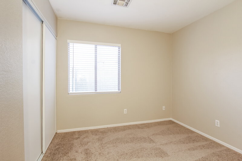 1,885/Mo, 2627 S 84th Gln Tolleson, AZ 85353 Bedroom View 2