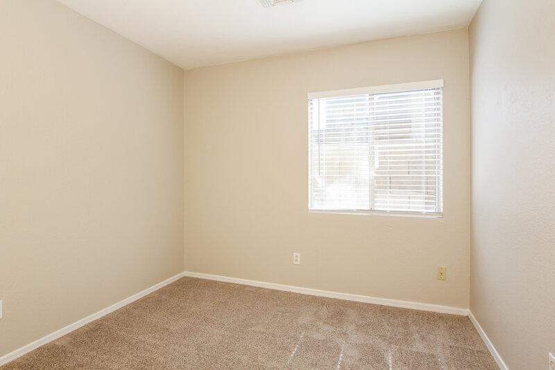 1,885/Mo, 2627 S 84th Gln Tolleson, AZ 85353 Bedroom View 4