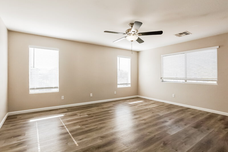 1,810/Mo, 2656 S 89th Ave Tolleson, AZ 85353 Main Bedroom View