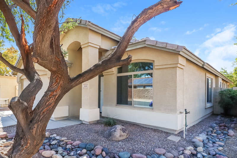 2,040/Mo, 3108 S 92nd Dr Tolleson, AZ 85353 Front View