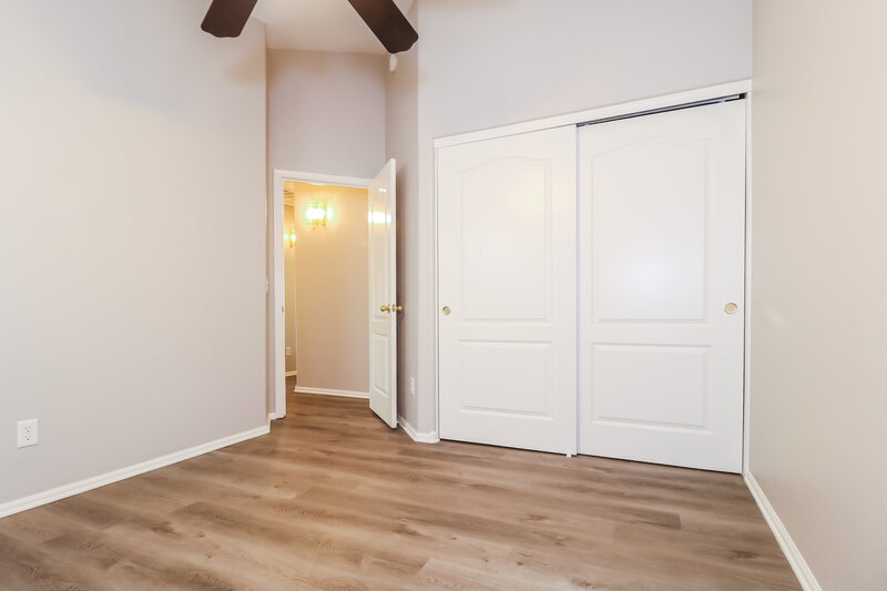 2,040/Mo, 3108 S 92nd Dr Tolleson, AZ 85353 Bedroom View 3