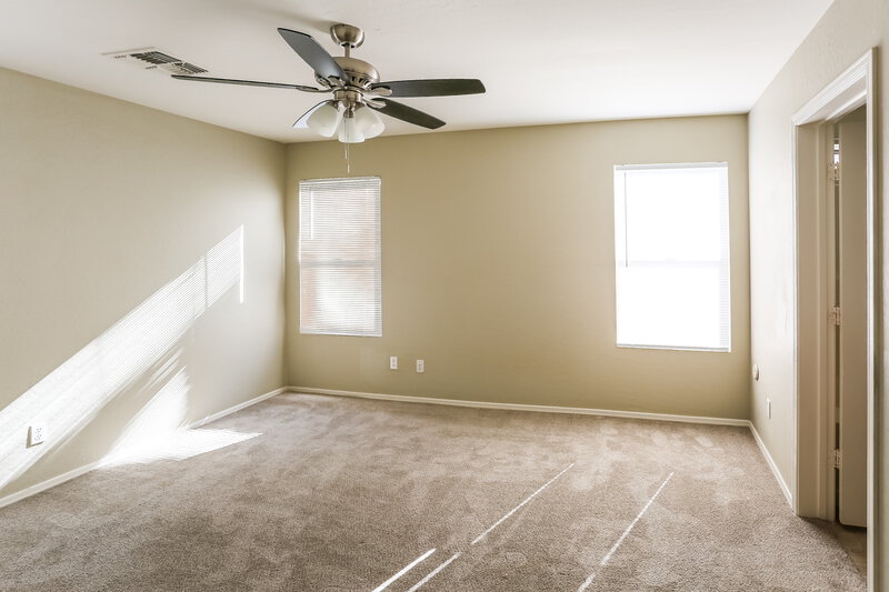 2,180/Mo, 3140 W Maldonado Rd Phoenix, AZ 85041 Main Bedroom View