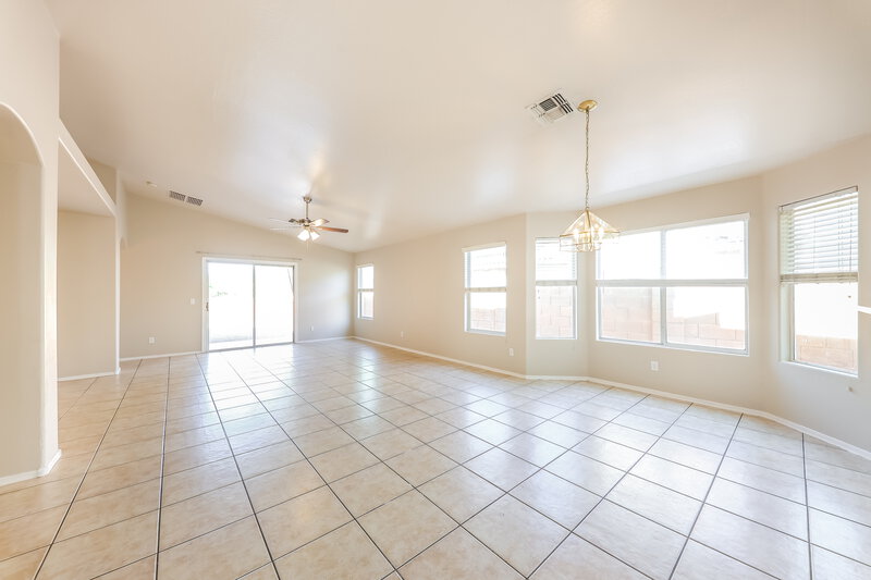 1,920/Mo, 3312 S 95th Dr Tolleson, AZ 85353 Dining Room View
