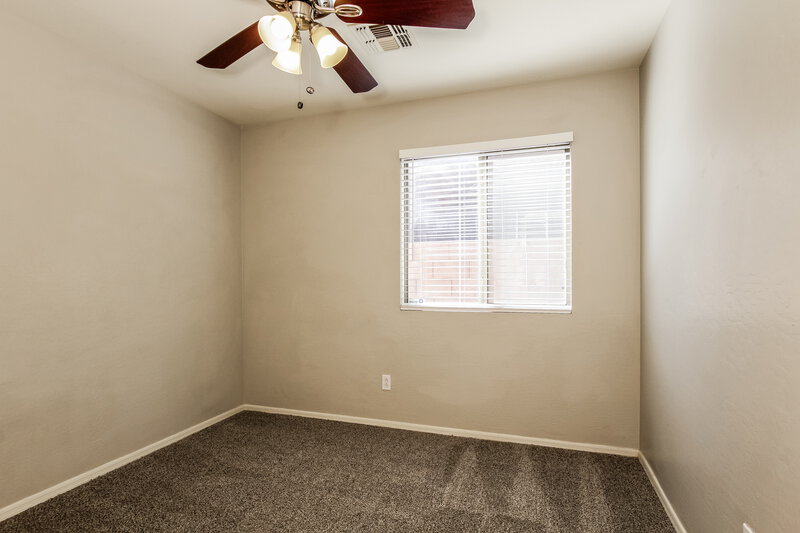 1,895/Mo, 3329 W Wayland Dr Phoenix, AZ 85041 Bedroom View 2