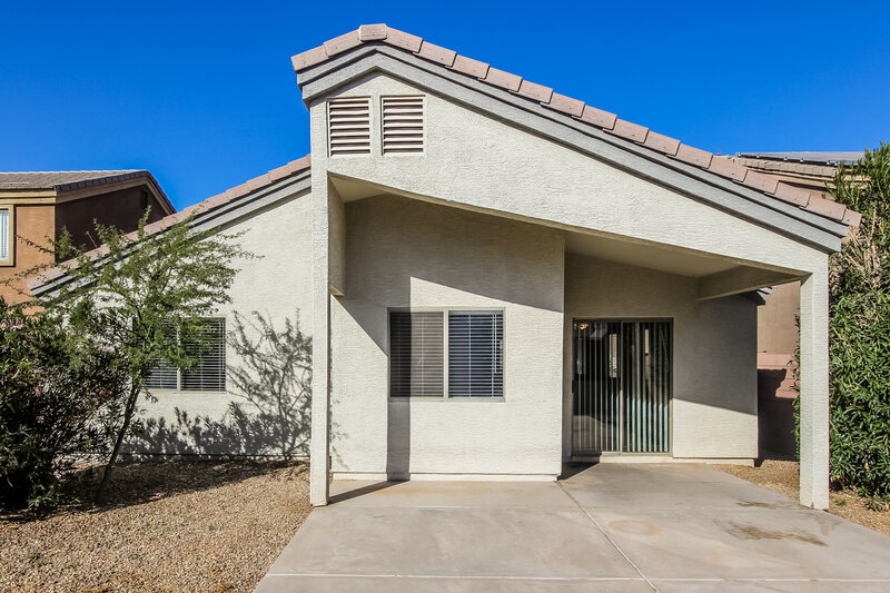 1,895/Mo, 3329 W Wayland Dr Phoenix, AZ 85041 Rear View 2