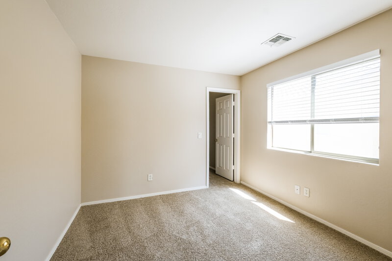 2,270/Mo, 4310 N 124th Ave Avondale, AZ 85392 Bedroom View 2