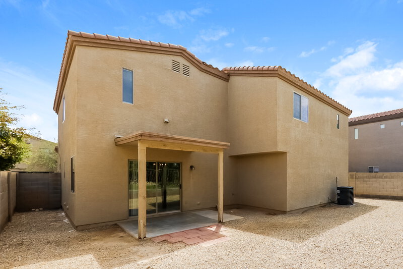 2,165/Mo, 7222 S 37th Dr Phoenix, AZ 85041 Rear View