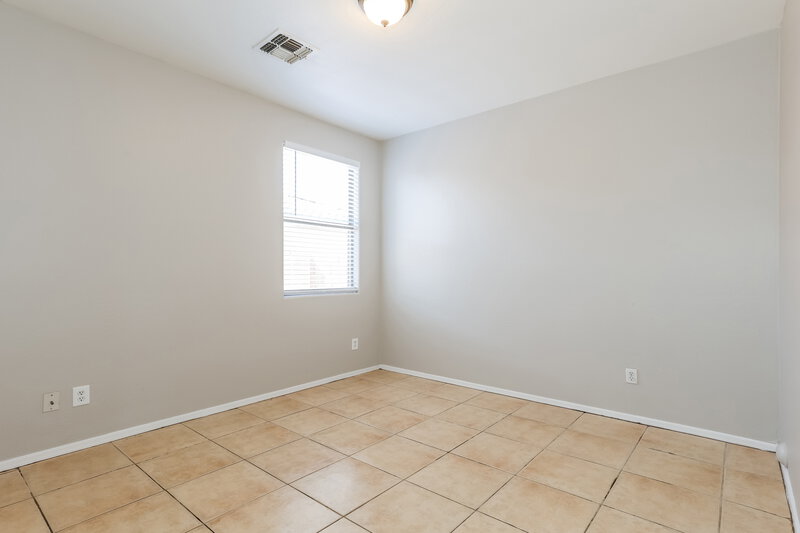 1,995/Mo, 7805 S 68th Dr Laveen, AZ 85339 Bedroom View 2