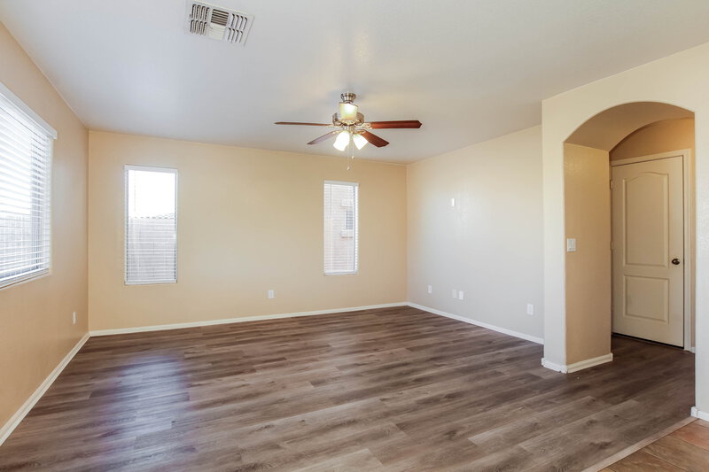 2,550/Mo, 7816 S 48th Dr Laveen, AZ 85339 Family Room View