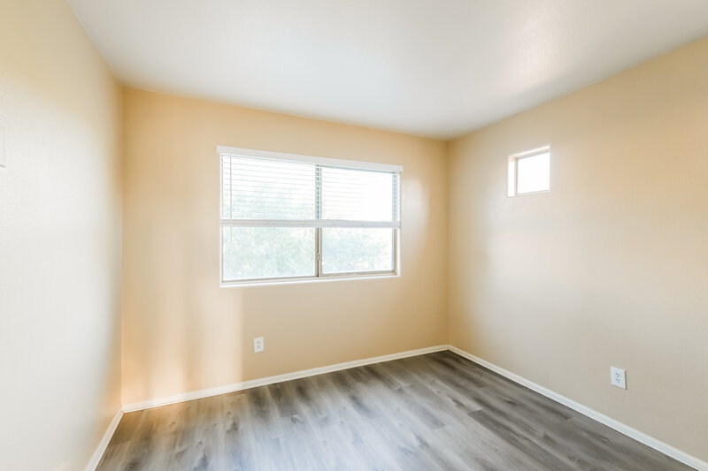 2,520/Mo, 7816 S 48th Dr Laveen, AZ 85339 Bedroom View 2