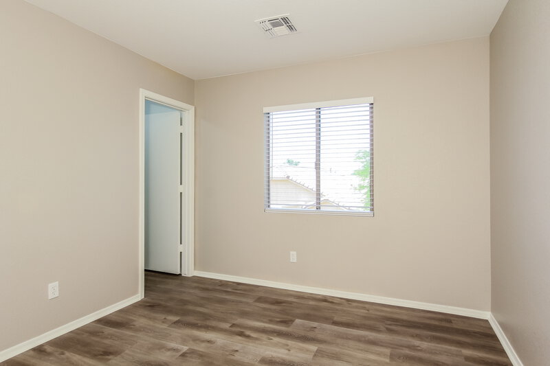 2,565/Mo, 8435 W Hughes Dr Tolleson, AZ 85353 Bedroom View
